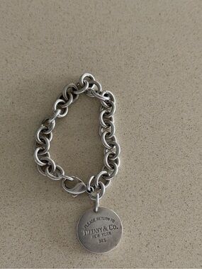 Vintage Tiffany and Co 90s Sterling Silver Return to Tiffany Charm Bracelet